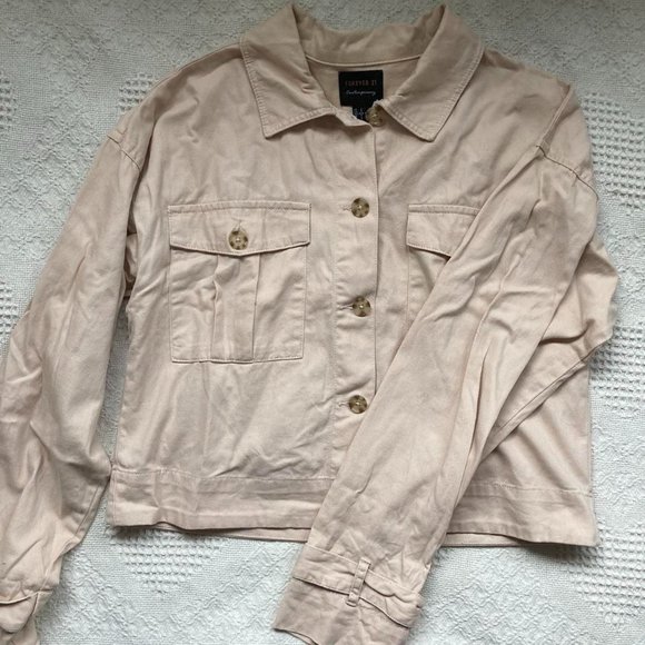 Forever 21 Contemporary light pink cropped shacket - Picture 1 of 3